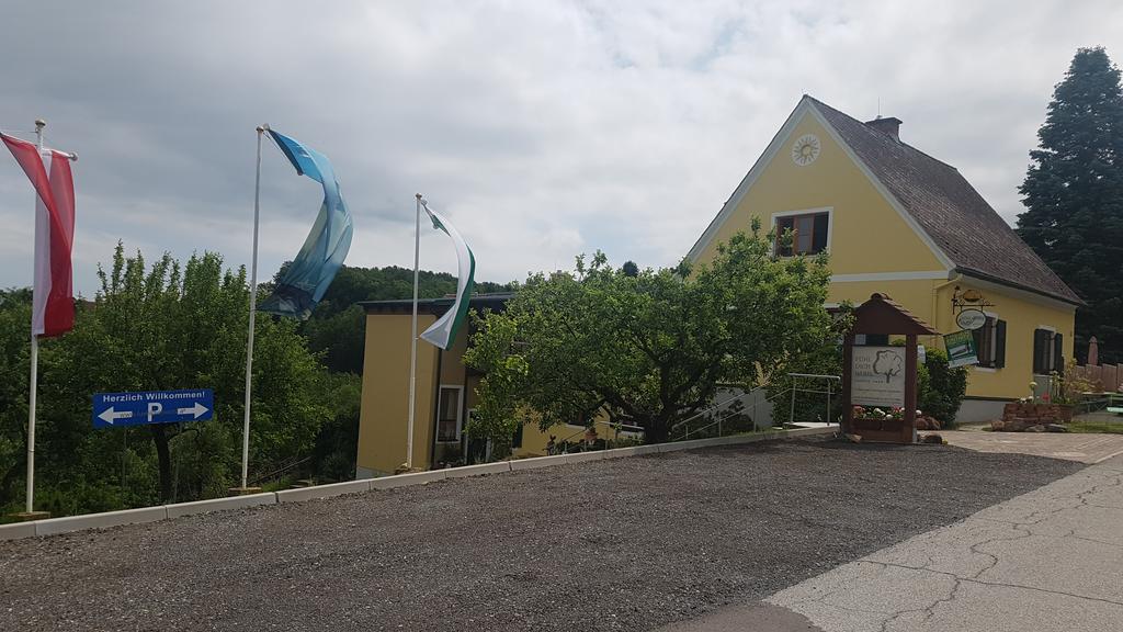 Ferienappartments Landhaus Fuehldichwohl Fehring Bagian luar foto