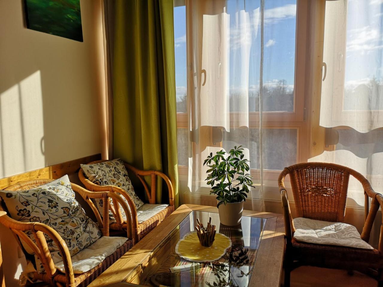 Ferienappartments Landhaus Fuehldichwohl Fehring Bagian luar foto